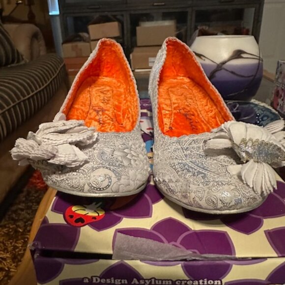 Design Asylum low heel ladies shoes - Picture 1 of 3
